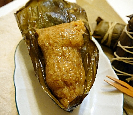 [網購] 婆婆手作坊，湖洲鮮肉粽(潮州粽) 湖州豆沙粽