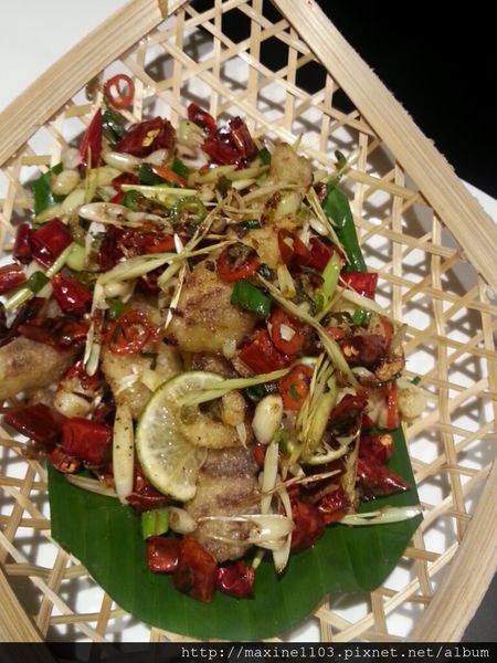 CYMERA_20140823_134910.jpg CYMERA_20140823_134910.jpg