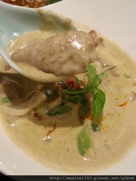 CYMERA_20140823_133405.jpg CYMERA_20140823_133405.jpg