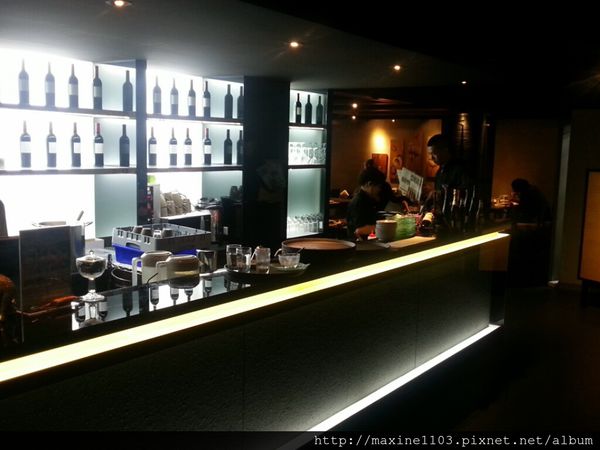 CYMERA_20140823_124426.jpg CYMERA_20140823_124426.jpg