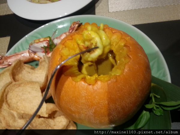 CYMERA_20140823_135316.jpg CYMERA_20140823_135316.jpg