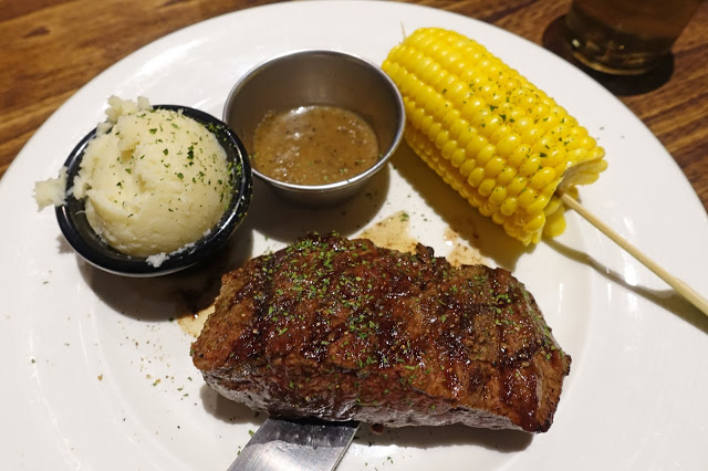 [食記] 新竹 史坦利美式牛排。舒肥炭烤美國雪花牛排、沙朗牛排番茄義大利燉飯(中央路)