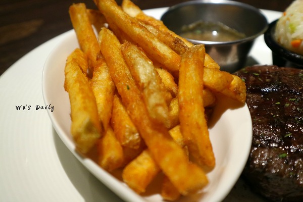 cm20170521___1706da0de0bd2e01180cf6e613e