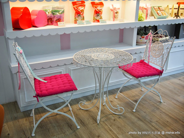 樂蒙地 L'amande：【食記】台中L’amande 樂蒙地法式甜點@西屯BRT中港新城 : 果香口感,用料實在的手作風味