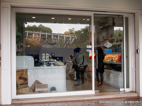 樂蒙地 L'amande：【食記】台中L’amande 樂蒙地法式甜點@西屯BRT中港新城 : 果香口感,用料實在的手作風味