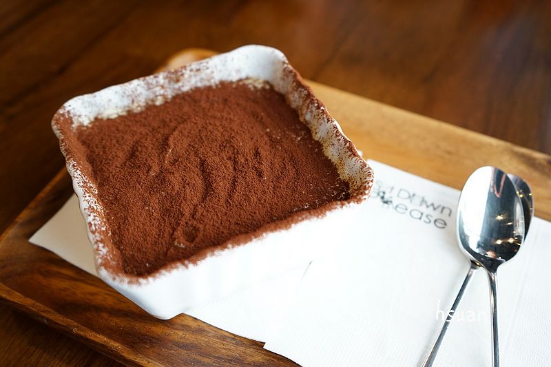 台北大安。Sit Down Please 座味餐酒