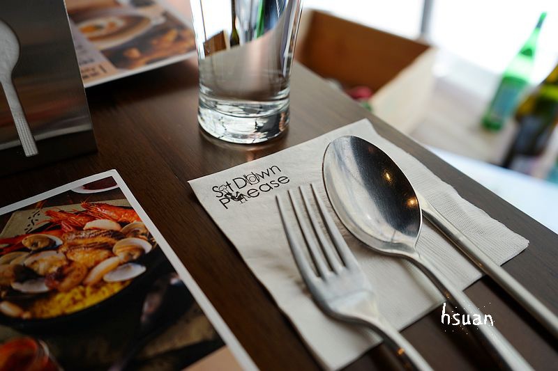 台北大安。Sit Down Please 座味餐酒