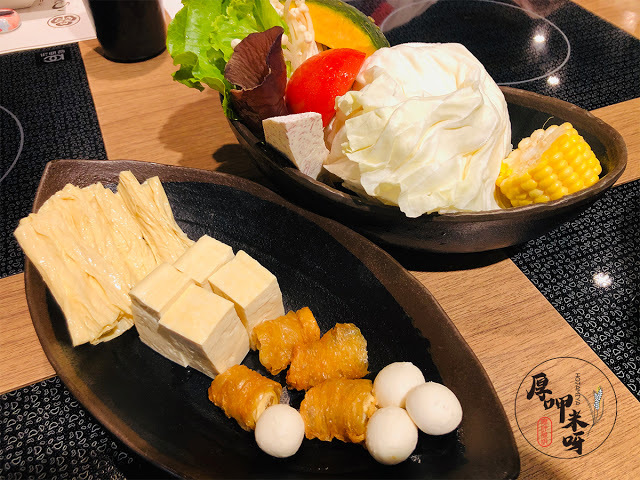 【厚呷米呀│桃園大溪】 豆佐和風料理餐廳 (DOZO LIFE) 豆製品料理才是主角的豆佐/家庭聚餐小桌用餐都很適合/六件式定食變化多口味滿足/料理細緻菜品時有創新/麻婆豆花滑嫩入口上菜時很有趣