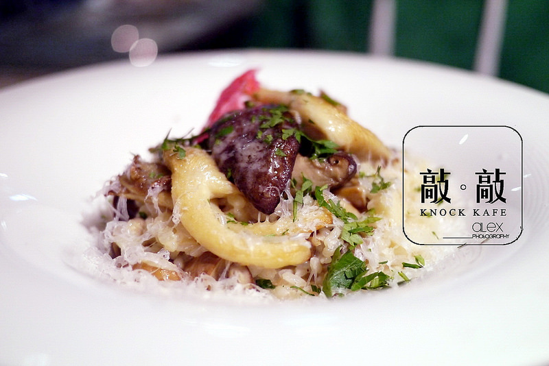 【台北】敲敲咖啡 KNOCK KAFE ~ 溫暖系咖啡餐館、讓人不小心就愛上的療癒系甜點塔 / 內附菜單 / WIFI