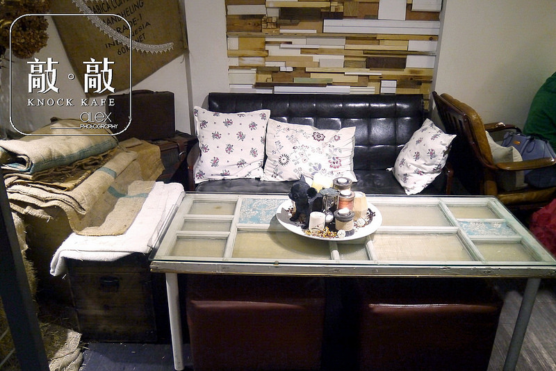 【台北】敲敲咖啡 KNOCK KAFE ~ 溫暖系咖啡餐館、讓人不小心就愛上的療癒系甜點塔 / 內附菜單 / WIFI