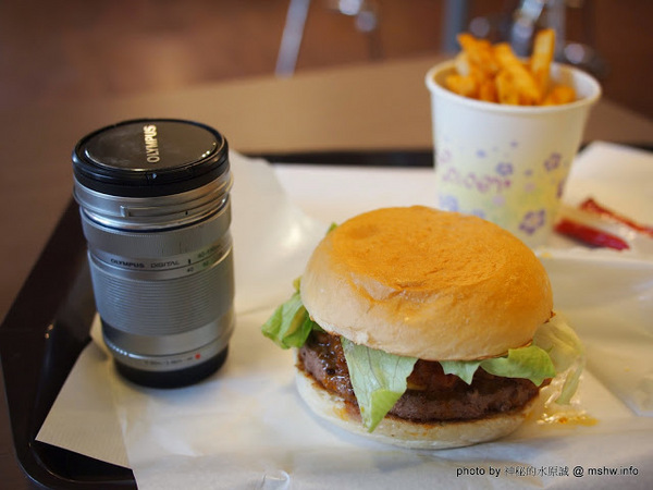 Burger Talks 淘客漢堡：【食記】新北Burger Talks 淘客漢堡@三重MRT先嗇宮 : 傳聞中的台版IN-N-OUT？ 味道與價格算是還可以接受