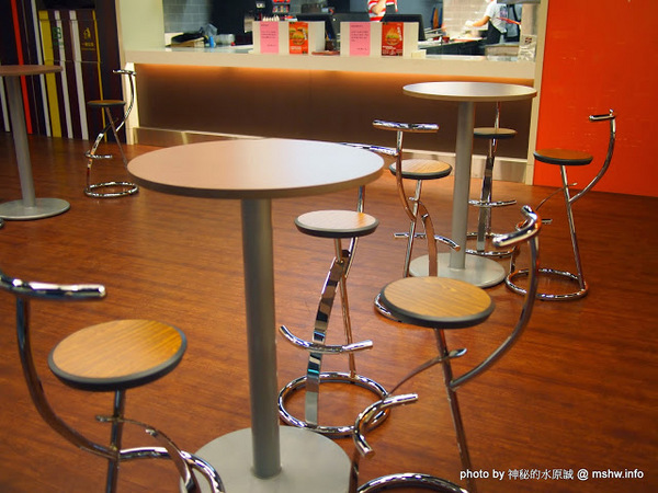 Burger Talks 淘客漢堡：【食記】新北Burger Talks 淘客漢堡@三重MRT先嗇宮 : 傳聞中的台版IN-N-OUT？ 味道與價格算是還可以接受