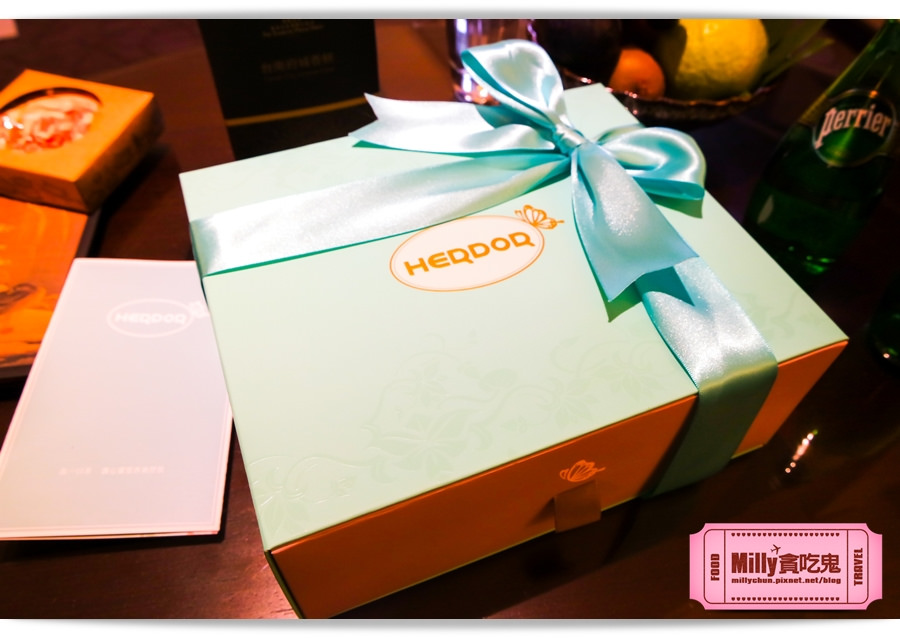 HERDOR 花漾藍絲禮盒0002