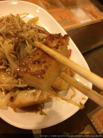 東區延吉街美食推薦、市民大道巷弄港式料理-《香港波記茶餐廳》