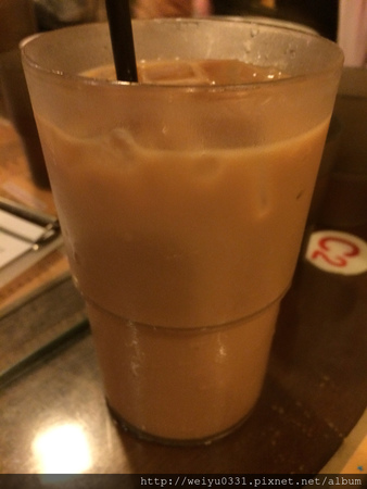 東區延吉街美食推薦、市民大道巷弄港式料理-《香港波記茶餐廳》