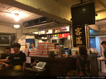 東區延吉街美食推薦、市民大道巷弄港式料理-《香港波記茶餐廳》