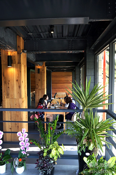 宜蘭道地披薩首選！TAVOLA pizzeria手工道地披薩，寵物友善推薦。