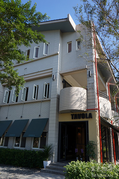 宜蘭道地披薩首選！TAVOLA pizzeria手工道地披薩，寵物友善推薦。