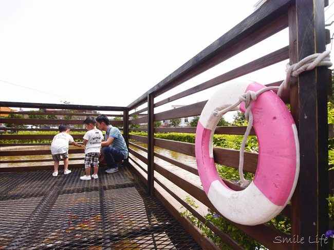 │食。頭份│儷池咖啡屋。自然鄉村童趣餐廳。草坪、餵魚親子近郊首選 │食。頭份│儷池咖啡屋。自然鄉村童趣餐廳。草坪、餵魚親子近郊首選