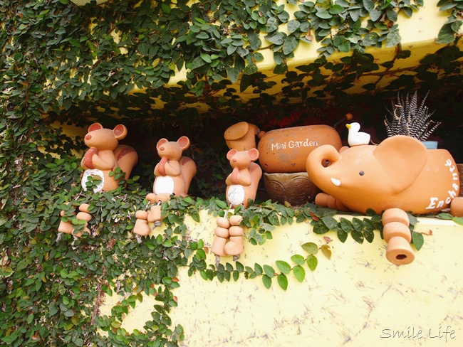 │食。頭份│儷池咖啡屋。自然鄉村童趣餐廳。草坪、餵魚親子近郊首選 │食。頭份│儷池咖啡屋。自然鄉村童趣餐廳。草坪、餵魚親子近郊首選