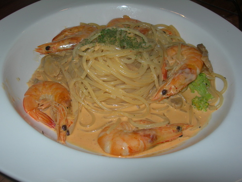 義咪咪義式廚房~味道濃郁又好大一盤而價格平實之義大利麵