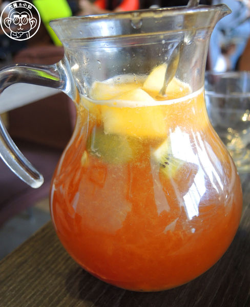 猜咖啡 Guess What：呷飽祙【新北板橋･猜咖啡】店貓與創意美食底家