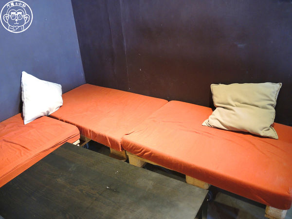 猜咖啡 Guess What：呷飽祙【新北板橋･猜咖啡】店貓與創意美食底家