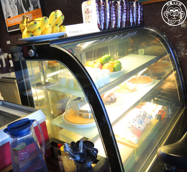 猜咖啡 Guess What：呷飽祙【新北板橋･猜咖啡】店貓與創意美食底家