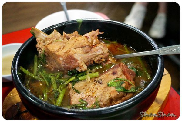 「東輝韓食館」-CP值滿點的韓國烤肉還有招牌馬鈴薯豬骨湯(近行天宮)