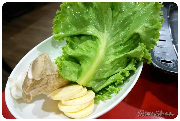 「東輝韓食館」-CP值滿點的韓國烤肉還有招牌馬鈴薯豬骨湯(近行天宮)