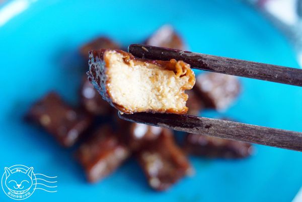 宏國-極品特製豆干：※ 宏國極品特製豆干 ※【星羽是吃貨-台中/宅配】手工新鮮製作，無人工添加及防腐劑素食豆干，單吃涮嘴做料理也好美味~