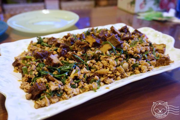 宏國-極品特製豆干：※ 宏國極品特製豆干 ※【星羽是吃貨-台中/宅配】手工新鮮製作，無人工添加及防腐劑素食豆干，單吃涮嘴做料理也好美味~