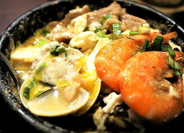 涓豆腐(微風台北車站店):【食 台北】北車微風店 涓豆腐 ,韓式豆腐鍋,韓式料理,無限供應小菜