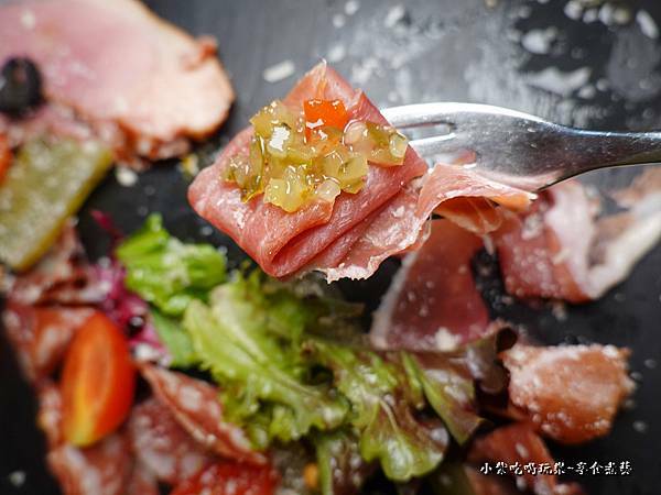 法式獵人鄉村拼盤-菲菲花園義式餐廳 (2).jpg