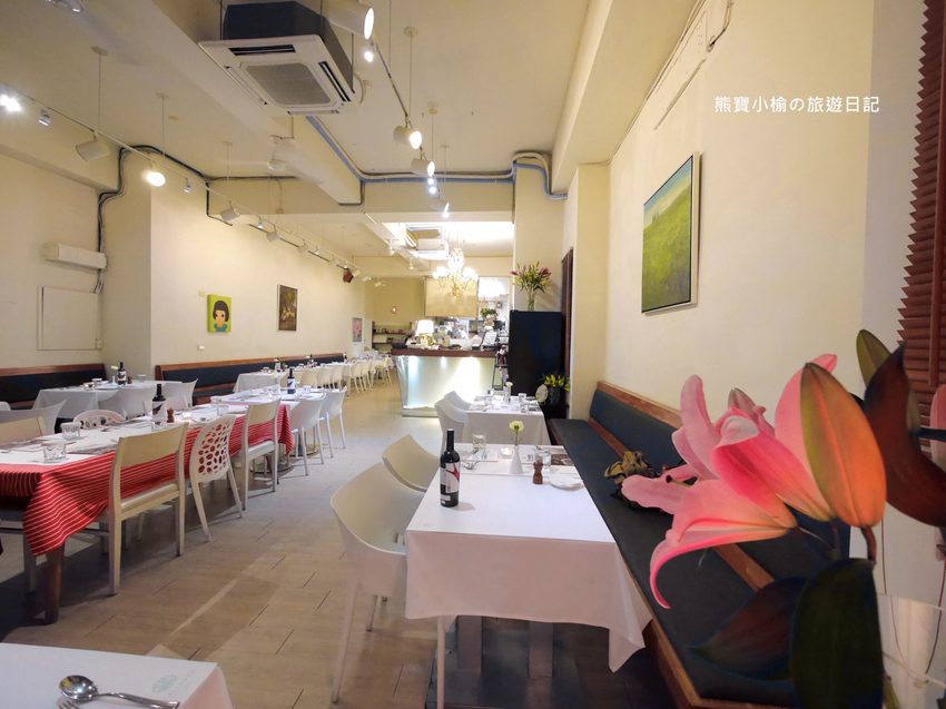 【台中西屯美食】菲菲花園義式餐廳用餐心得分享,台中市政府氣氛聚餐餐廳推薦!台中西屯牛排館當月壽星享生日優惠,內文附詳細菜單價位介紹。 @熊寶小榆の旅遊日記