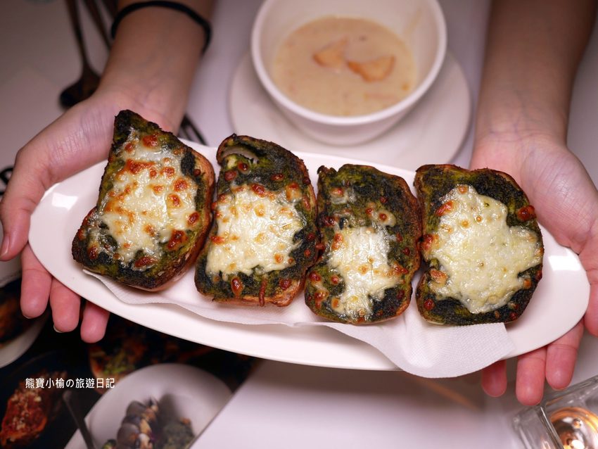 【台中西屯美食】菲菲花園義式餐廳用餐心得分享,台中市政府氣氛聚餐餐廳推薦!台中西屯牛排館當月壽星享生日優惠,內文附詳細菜單價位介紹。 @熊寶小榆の旅遊日記