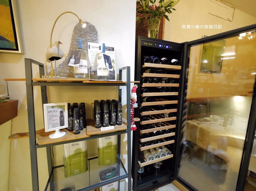 【台中西屯美食】菲菲花園義式餐廳用餐心得分享,台中市政府氣氛聚餐餐廳推薦!台中西屯牛排館當月壽星享生日優惠,內文附詳細菜單價位介紹。 @熊寶小榆の旅遊日記