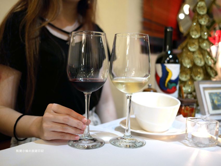 【台中西屯美食】菲菲花園義式餐廳用餐心得分享,台中市政府氣氛聚餐餐廳推薦!台中西屯牛排館當月壽星享生日優惠,內文附詳細菜單價位介紹。 @熊寶小榆の旅遊日記