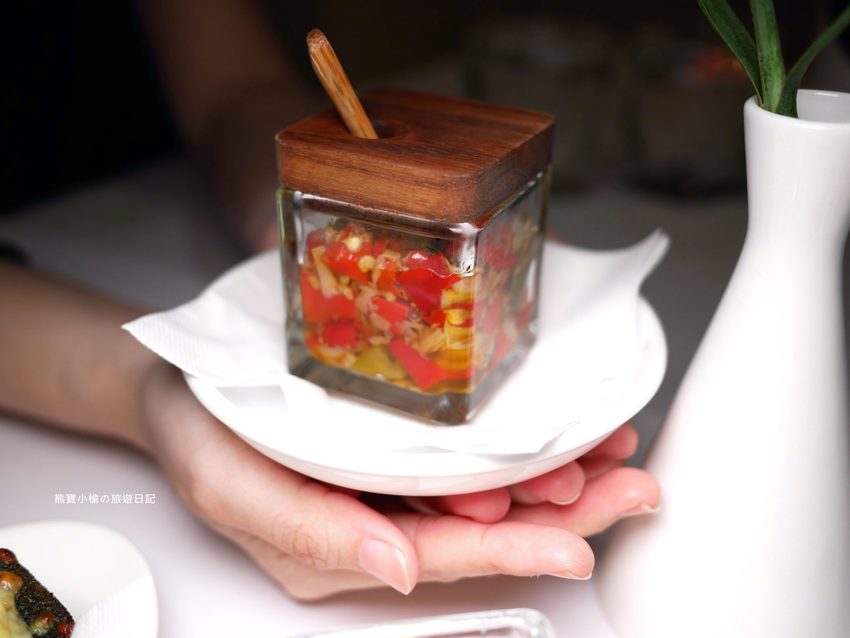 【台中西屯美食】菲菲花園義式餐廳用餐心得分享,台中市政府氣氛聚餐餐廳推薦!台中西屯牛排館當月壽星享生日優惠,內文附詳細菜單價位介紹。 @熊寶小榆の旅遊日記