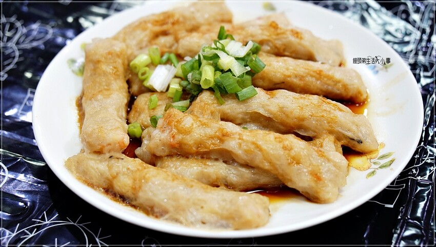 日芳珍饌2024五福年菜：鮑魚米雞、干貝、蝦捲、醬煮鮑、烏魚子，新年佳餚等你品味