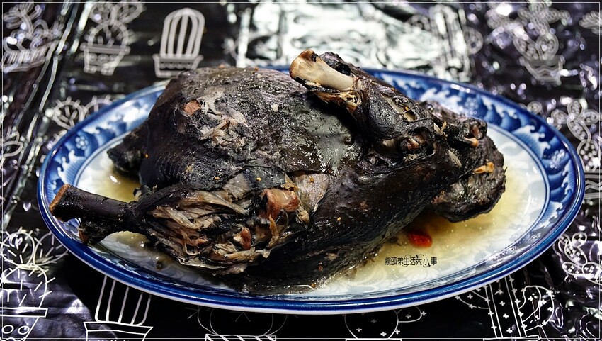 日芳珍饌2024五福年菜：鮑魚米雞、干貝、蝦捲、醬煮鮑、烏魚子，新年佳餚等你品味