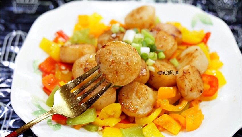 日芳珍饌2024五福年菜：鮑魚米雞、干貝、蝦捲、醬煮鮑、烏魚子，新年佳餚等你品味