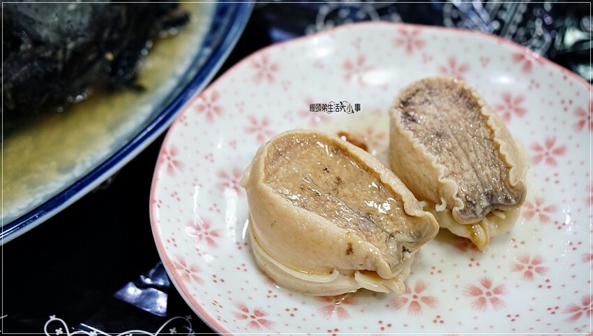 日芳珍饌2024五福年菜：鮑魚米雞、干貝、蝦捲、醬煮鮑、烏魚子，新年佳餚等你品味