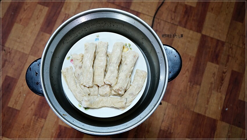 日芳珍饌2024五福年菜：鮑魚米雞、干貝、蝦捲、醬煮鮑、烏魚子，新年佳餚等你品味