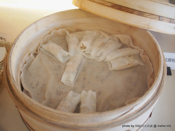 食觀天下複合式餐廳：【食記】彰化食觀天下複合式餐廳@員林 : 食材新鮮,種類多元的海鮮百匯自助餐,算是對得起價格吧!