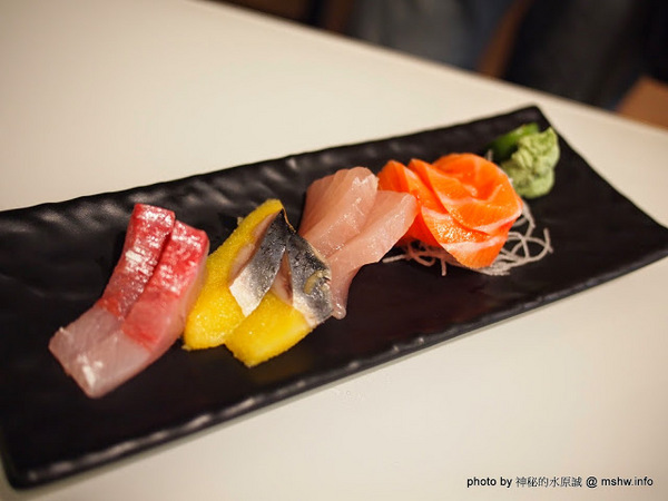 松屋丼飯專賣：【食記】台中松屋丼日式蓋飯.刺身.烏龍麵@西屯 : 隱藏主廚的新據點,水準還不錯的平價日式蓋飯