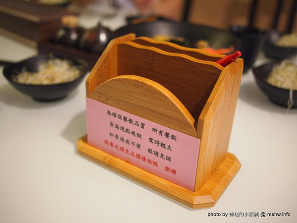 松屋丼飯專賣：【食記】台中松屋丼日式蓋飯.刺身.烏龍麵@西屯 : 隱藏主廚的新據點,水準還不錯的平價日式蓋飯