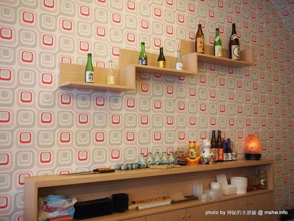 松屋丼飯專賣：【食記】台中松屋丼日式蓋飯.刺身.烏龍麵@西屯 : 隱藏主廚的新據點,水準還不錯的平價日式蓋飯