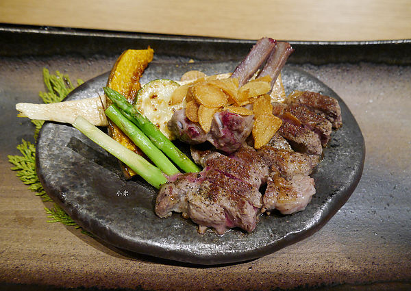 P1600048_Fotor.jpg
