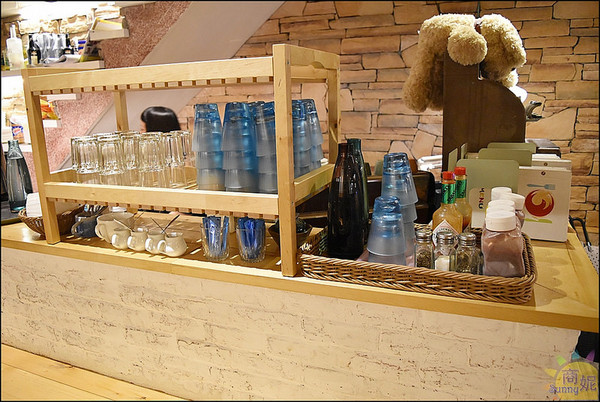 The Baker 滿庭芳焙客鄉村廚房:逢甲巷弄美食。逢甲學生都愛吃這家!The Baker焙客鄉村廚房@sunny吃喝遊樂